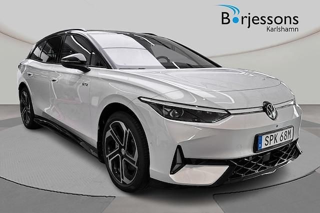 Vit Ny 2025 VW ID.7 GTX Sedan | 696 900 kr (Marknadspris) - Bild 1/4