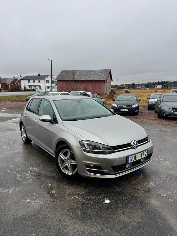 Begagnad VW Golf VII 140 HK (102 kW) 2013