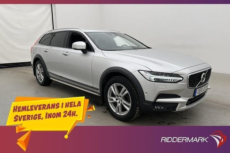 Begagnad Volvo V90 CC Inscription 261 HK (191 kW) 2017 Silver Kombi