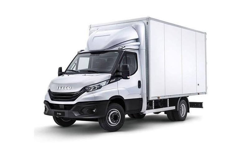 Vit Begagnad 2024 Iveco Daily Pickup | 647 625 kr - Bild 1/1