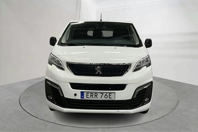 Begagnad Peugeot e-Expert 100 kW (136 HK) 2022 Vit Van