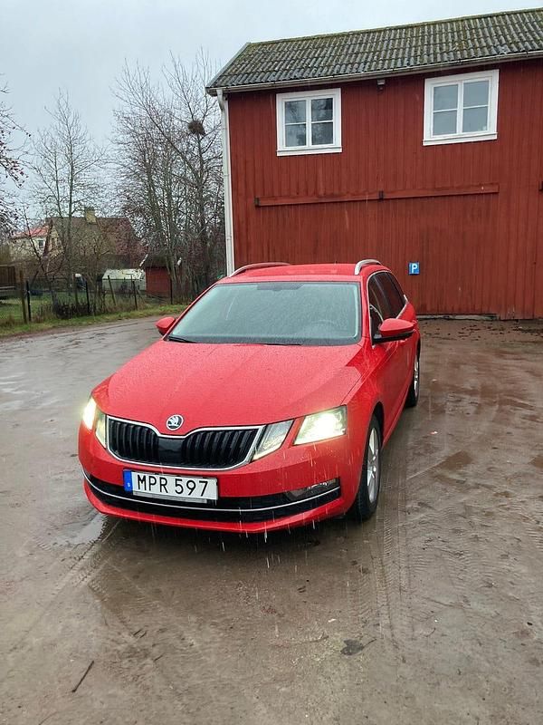 Begagnad Skoda Octavia 150 HK (110 kW) 2018 Kombi