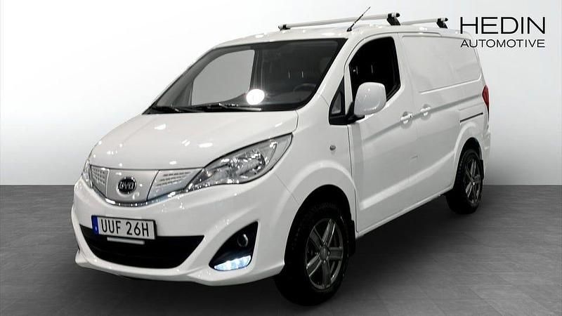 Vit Begagnad 2023 BYD ETP3 Van | 200 000 kr - Bild 1/4