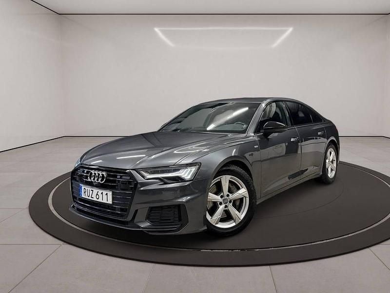 Grå Begagnad 2019 Audi A6 S-Line Sedan | 368 500 kr (Marknadspris) - Bild 1/3