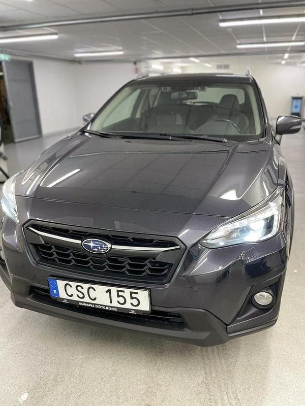 Grå Begagnad 2018 Subaru XV SUV | 165 000 kr (Bra pris) - Bild 1/4