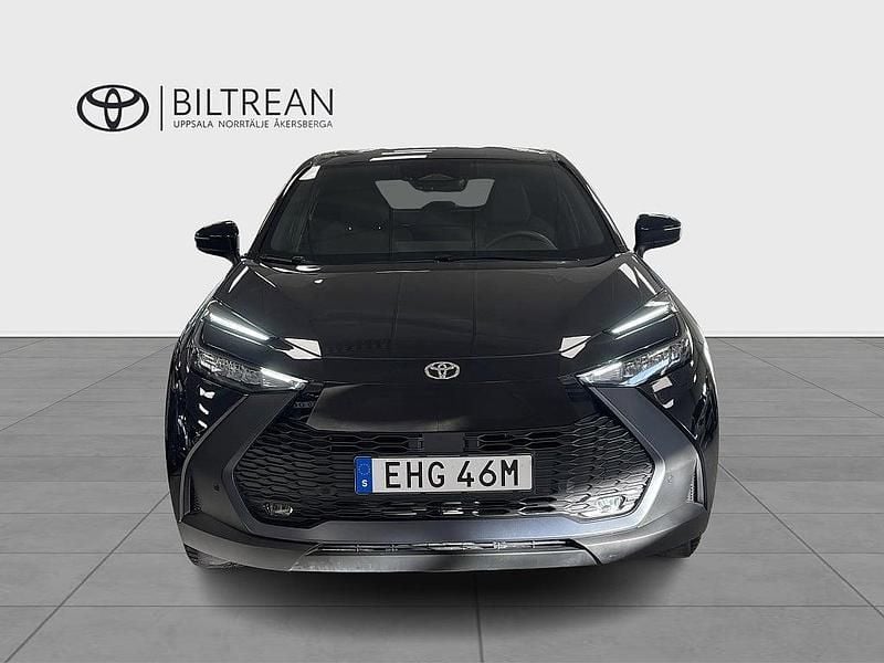 Begagnad Toyota C-HR Style 223 HK (164 kW) 2024 Svart SUV