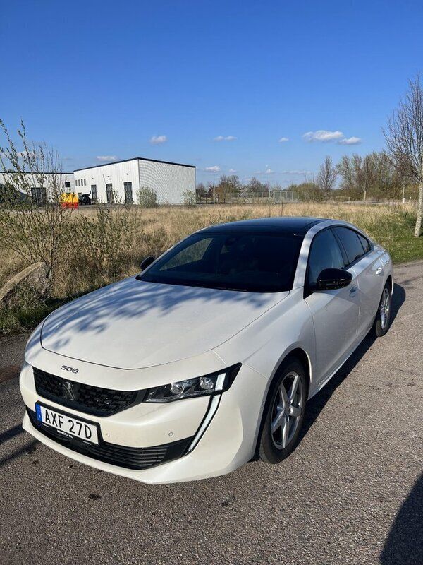 Vit Begagnad 2022 Peugeot 508 Sedan | 140 250 kr - Bild 1/4