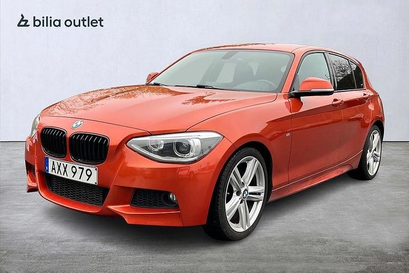 Orange Begagnad 2014 BMW 120 M Sport Halvkombi | 159 900 kr (Dyr) - Bild 1/3