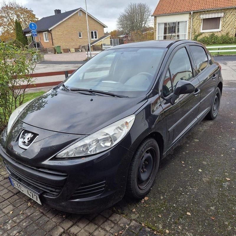 Begagnad Peugeot 207 CC 95 HK (69 kW) 2010 Cab