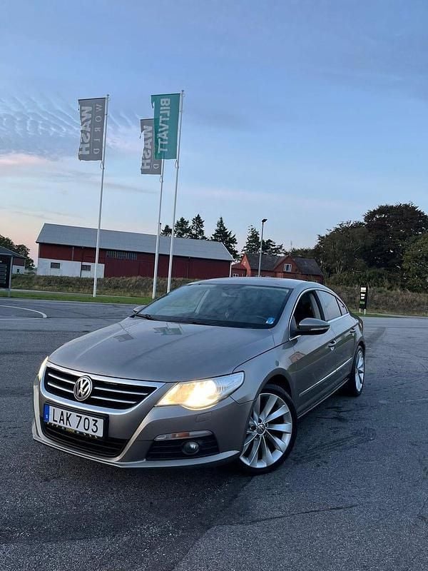 Begagnad VW Passat 170 HK (125 kW) 2011