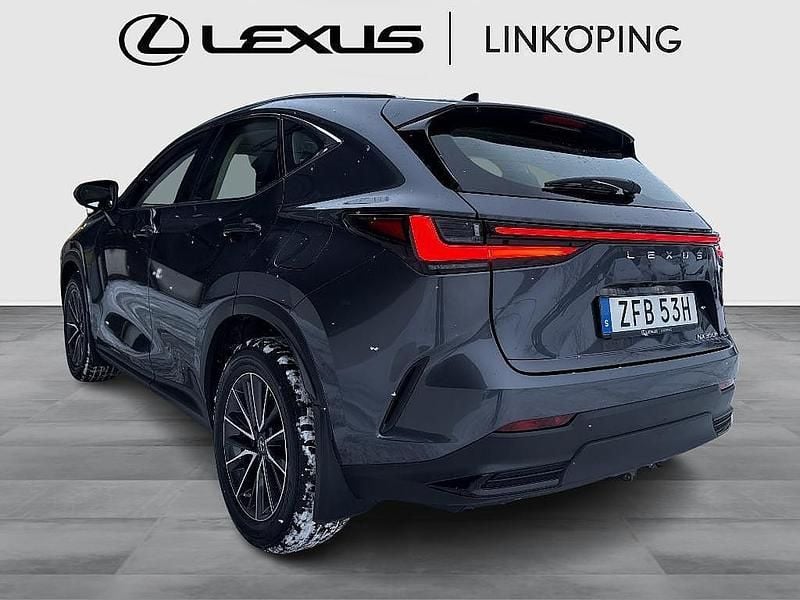 Begagnad Lexus NX350h 242 HK (177 kW) 2023 Grå SUV