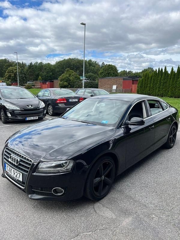 Begagnad 2011 Audi A5 Sportback Halvkombi | 120 000 kr - Bild 1/4
