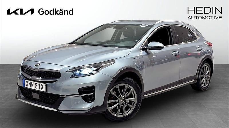 Grå Begagnad 2021 Kia XCeed Advance SUV | 245 000 kr (Marknadspris) - Bild 1/4
