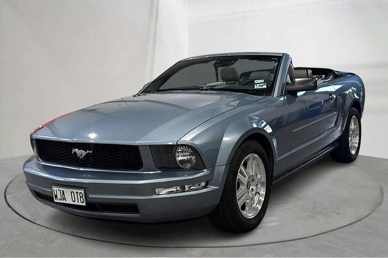 Blå Begagnad 2007 Ford Mustang Cab | 140 000 kr (Bra pris) - Bild 1/4