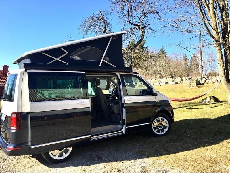 Begagnad 2018 VW California California Van | 625 000 kr (Superpris) - Bild 1/4