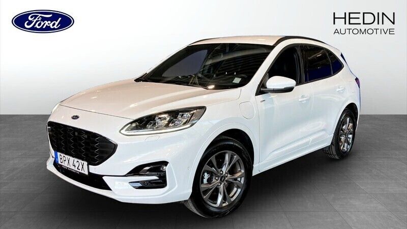 Vit (white) Begagnad 2022 Ford Kuga Business Edition SUV | 289 900 kr (Marknadspris) - Bild 1/4