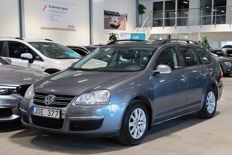 Mörkgrå (grå) Begagnad 2009 VW Golf Kombi | 29 900 kr (Marknadspris) - Bild 1/4
