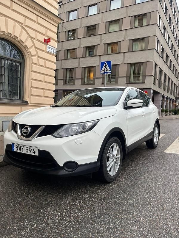 Begagnad 2016 Nissan Qashqai SUV | 79 000 kr (Superpris) - Bild 1/4