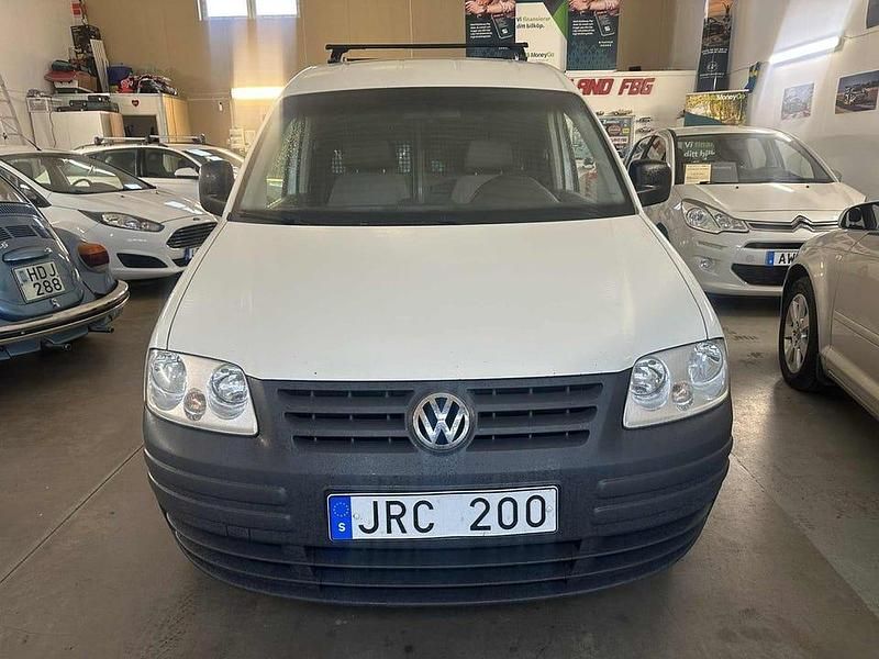 Begagnad VW Caddy 109 HK (80 kW) 2009 Vit Minibuss