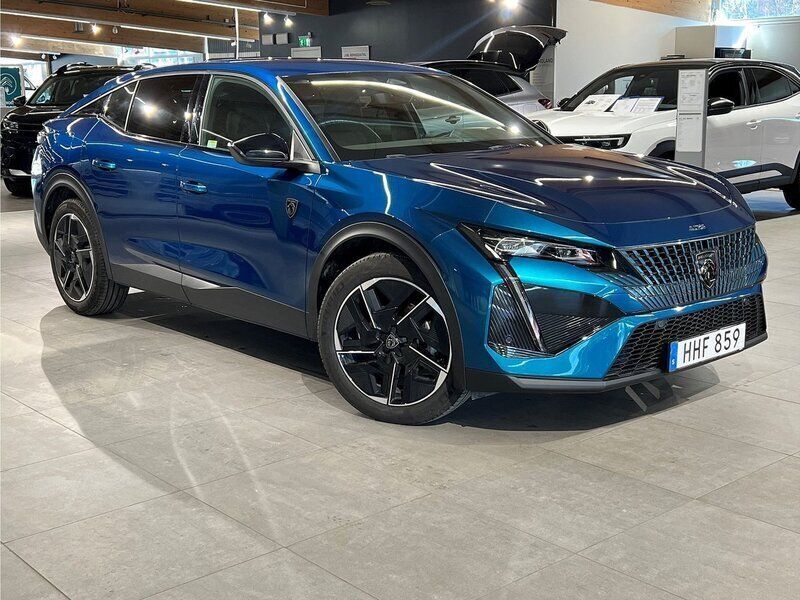 Blå Begagnad 2023 Peugeot 408 GT GTi SUV | 294 900 kr (Marknadspris) - Bild 1/4