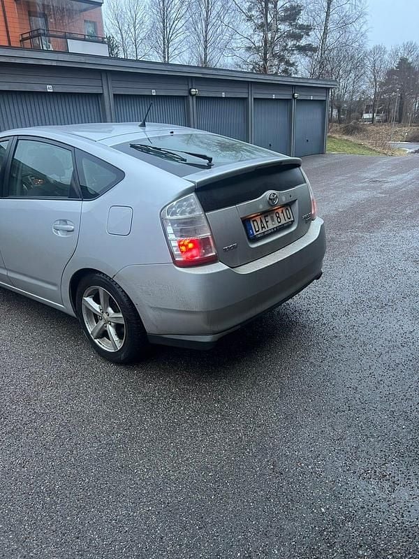 Begagnad Toyota Prius 112 HK (82 kW) 2008 Halvkombi