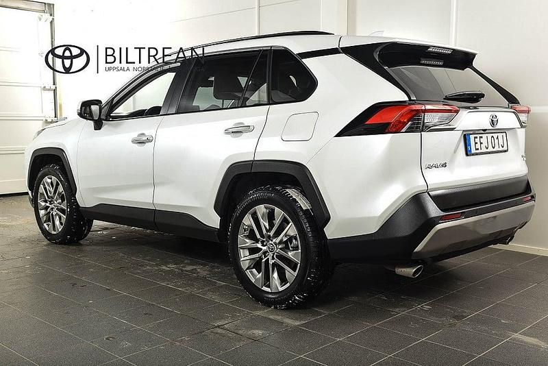 Begagnad Toyota RAV4 Hybrid Executive 222 HK (163 kW) 2023 Vit SUV