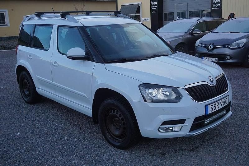 Vit Begagnad 2014 Skoda Yeti Business Line SUV | 84 900 kr - Bild 1/4