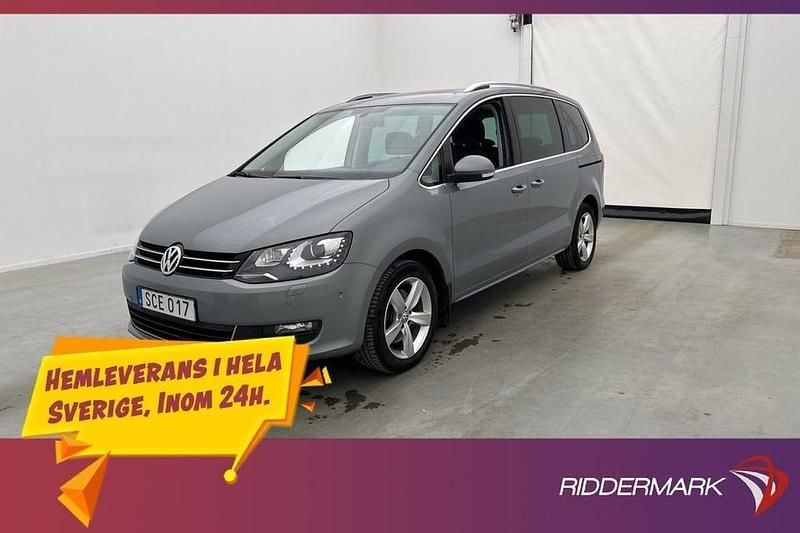 Grå Begagnad 2015 VW Sharan Minibuss | 169 800 kr (Superpris) - Bild 1/3