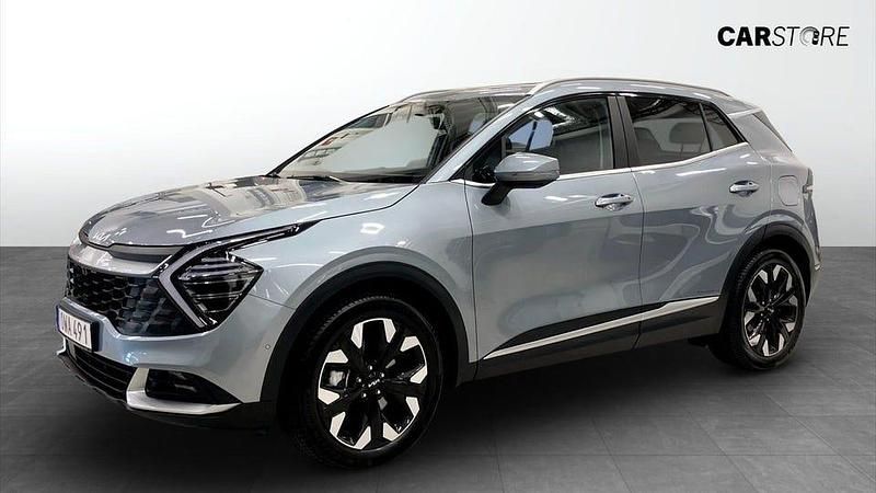 Silver Begagnad 2024 Kia Sportage SUV | 399 900 kr (Marknadspris) - Bild 1/4