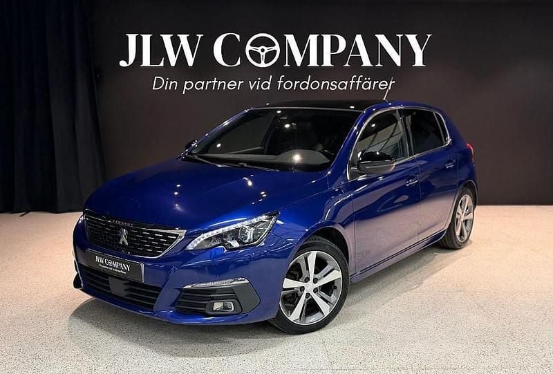 Blå metallic Begagnad 2019 Peugeot 308 GT-line Halvkombi | 163 900 kr (Lite dyr) - Bild 1/4