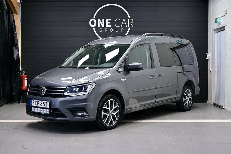 Mörkgrå Begagnad 2019 VW Caddy Maxi Life SE Minibuss | 318 900 kr - Bild 1/4