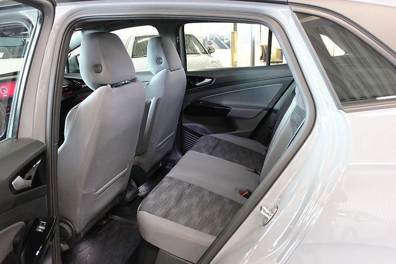 Begagnad VW ID.4 Pro Performance 150 kW (204 HK) 2022 Grå SUV