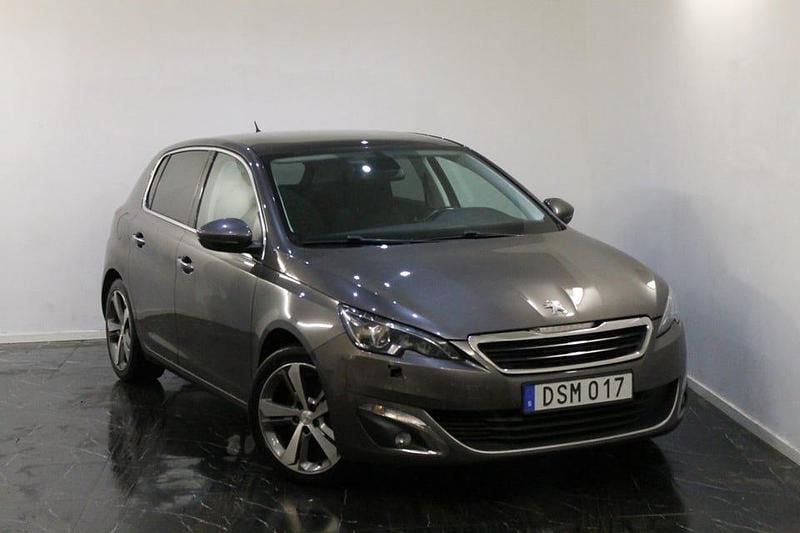 Grå Begagnad 2014 Peugeot 308 Allure Halvkombi | 79 900 kr (Bra pris) - Bild 1/4
