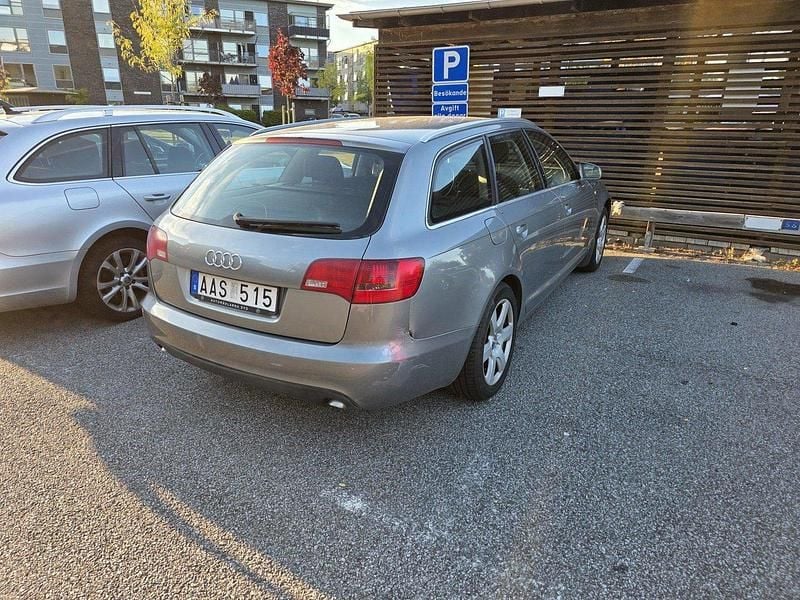 Grå Begagnad 2007 Audi A6 Proline Kombi | 20 000 kr (Superpris) - Bild 1/4