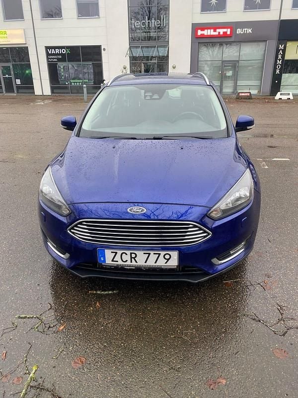 Begagnad 2018 Ford Focus Kombi | 120 000 kr (Bra pris) - Bild 1/4