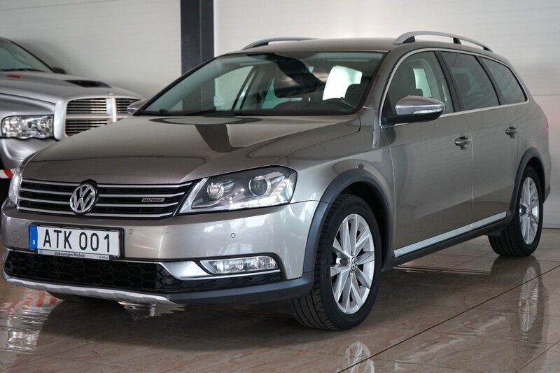 Ljusbrun Begagnad 2014 VW Passat Alltrack Kombi | 89 500 kr (Marknadspris) - Bild 1/4