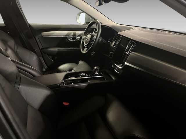 Begagnad Volvo V90 CC 250 HK (183 kW) 2024 Kombi
