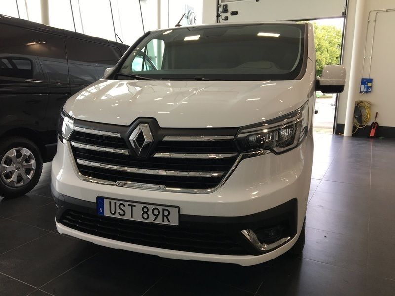 Vit Ny 2024 Renault Trafic Van | 524 875 kr - Bild 1/4