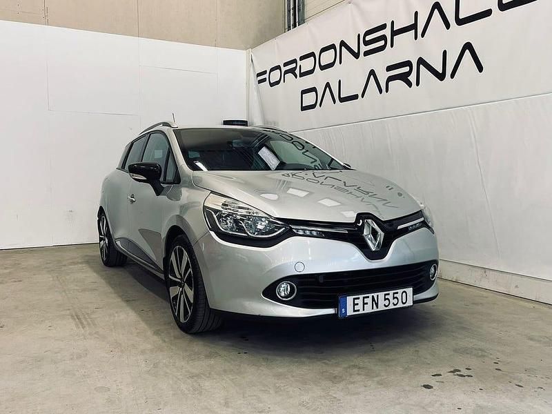Silver Begagnad 2014 Renault Clio GrandTour Kombi | 69 900 kr (Marknadspris) - Bild 1/4