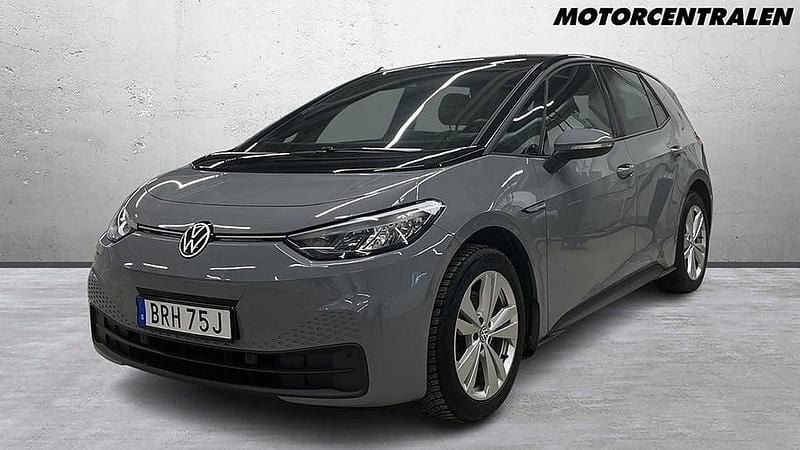 Grå Begagnad 2022 VW ID.3 Pro Performance Halvkombi | 269 000 kr (Marknadspris) - Bild 1/2