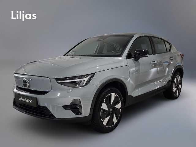 Grå Begagnad 2023 Volvo EC40 Plus SUV | 374 900 kr (Marknadspris) - Bild 1/3