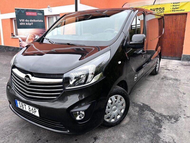 Svart Begagnad 2020 Opel Vivaro Van | 159 000 kr (Superpris) - Bild 1/4