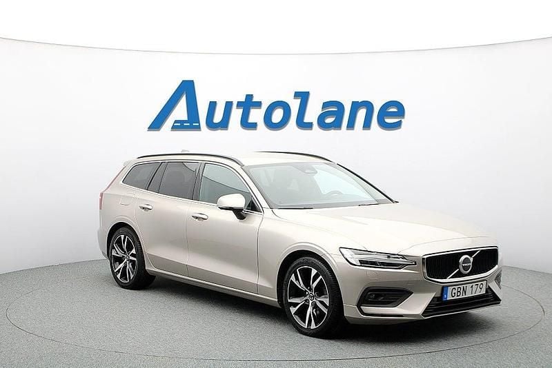 Begagnad Volvo V60 197 HK (144 kW) 2022 Bright dusk Kombi