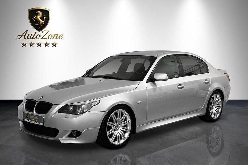 Grå Begagnad 2005 BMW 525 M Sport Sedan | 119 900 kr - Bild 1/4