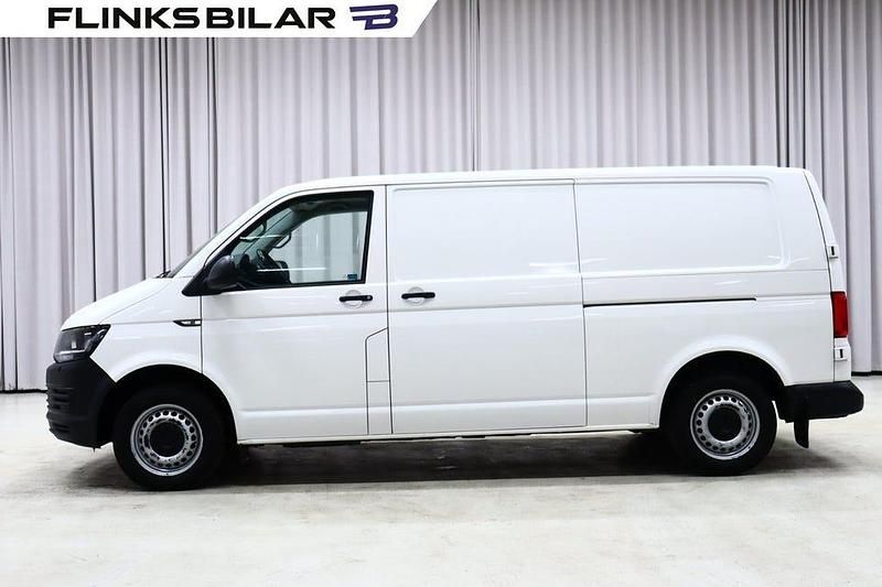 Vit Begagnad 2019 VW T6.1 Van | 239 700 kr (Superpris) - Bild 1/4