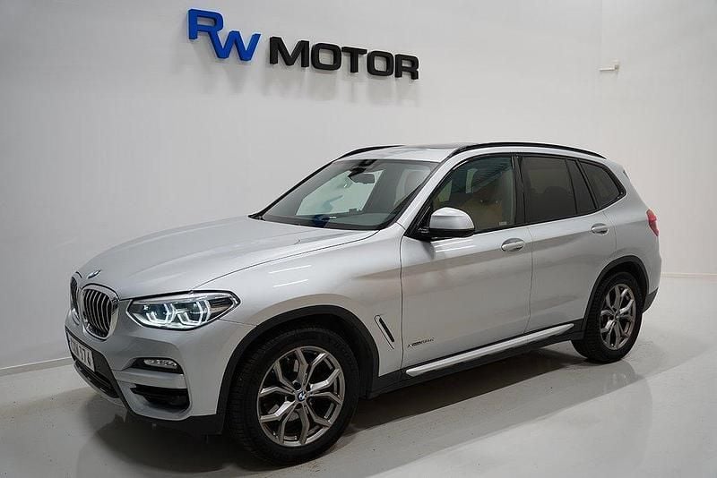 Silver Begagnad 2018 BMW X3 Performance SUV | 254 800 kr (Bra pris) - Bild 1/4