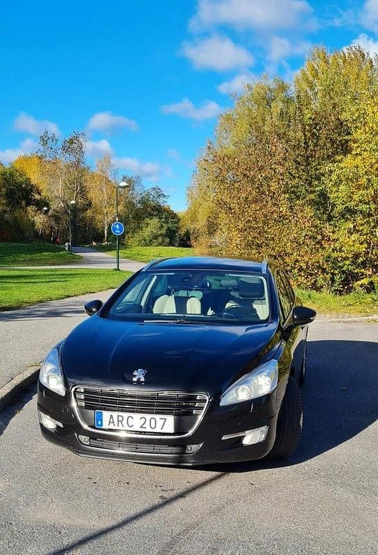 Svart Begagnad 2013 Peugeot 508 Kombi | 39 000 kr - Bild 1/4