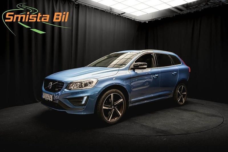 Blå Begagnad 2015 Volvo XC60 R-Design SUV | 194 900 kr (Lite dyr) - Bild 1/4