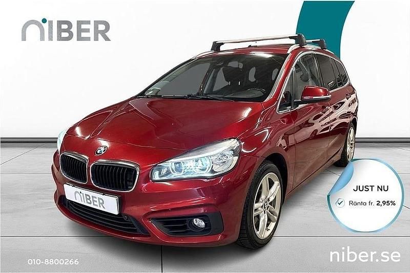 Röd Begagnad 2015 BMW 218 Gran Tourer Advantage Minibuss | 139 900 kr (Marknadspris) - Bild 1/4
