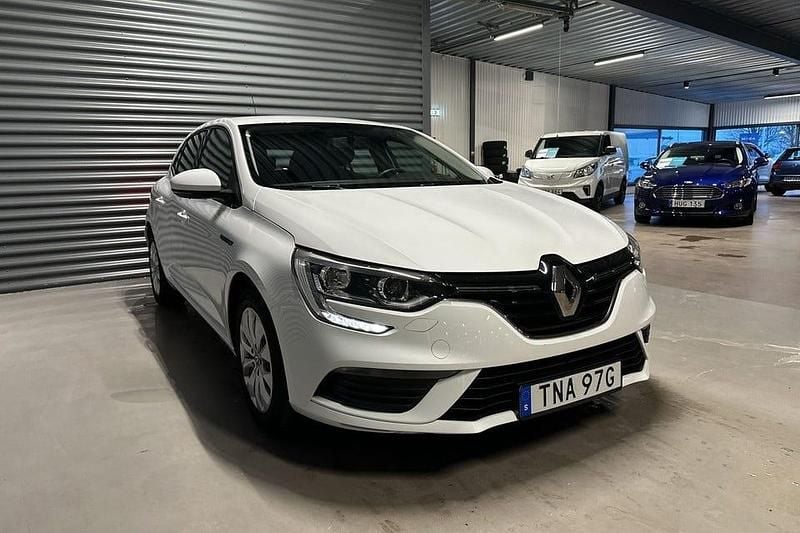 Begagnad Renault Mégane IV 115 HK (84 kW) 2019 Vit Halvkombi